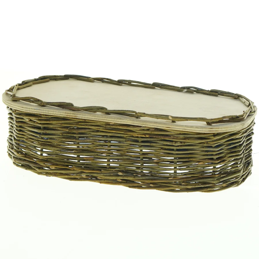 Flettet kurv med stofindlæg (str. 30 x 17 cm)