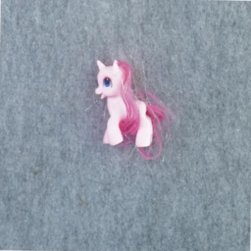 Legetøjs pony, enhjørning (str. 6 cm)