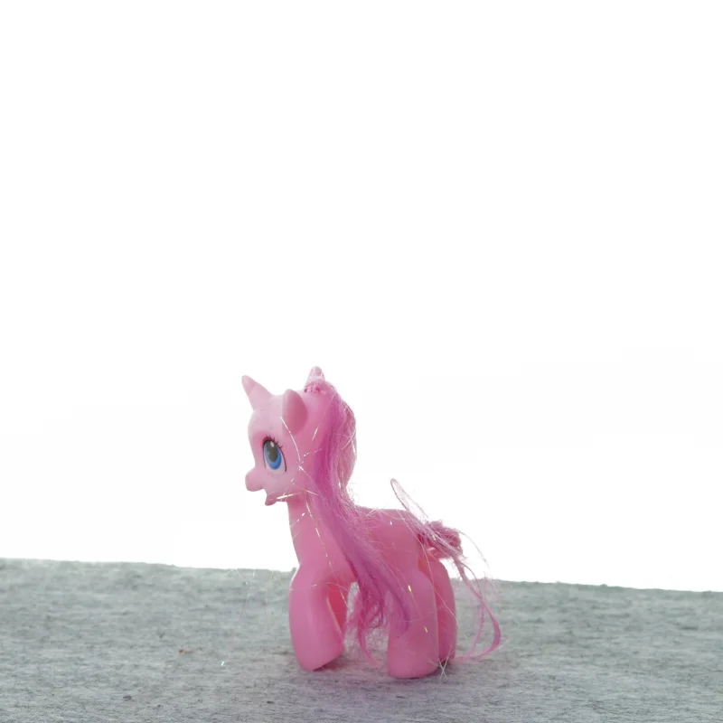 Legetøjs pony, enhjørning (str. 6 cm)