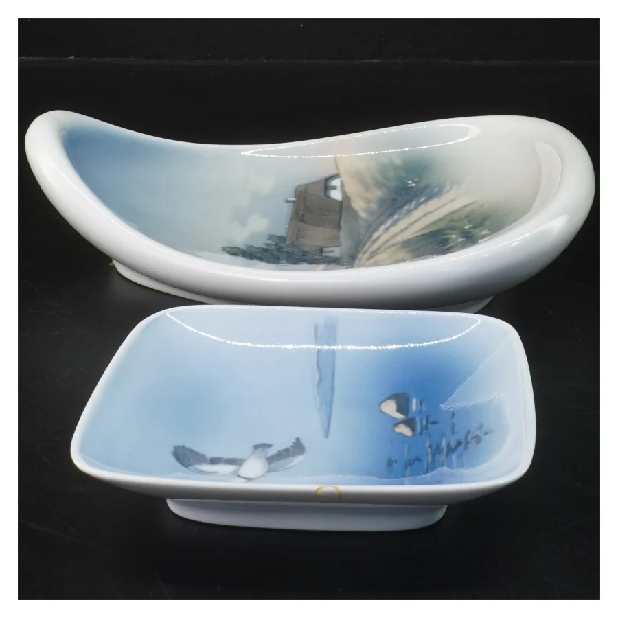 2 stk Royal Copenhagen porcelænsfade 