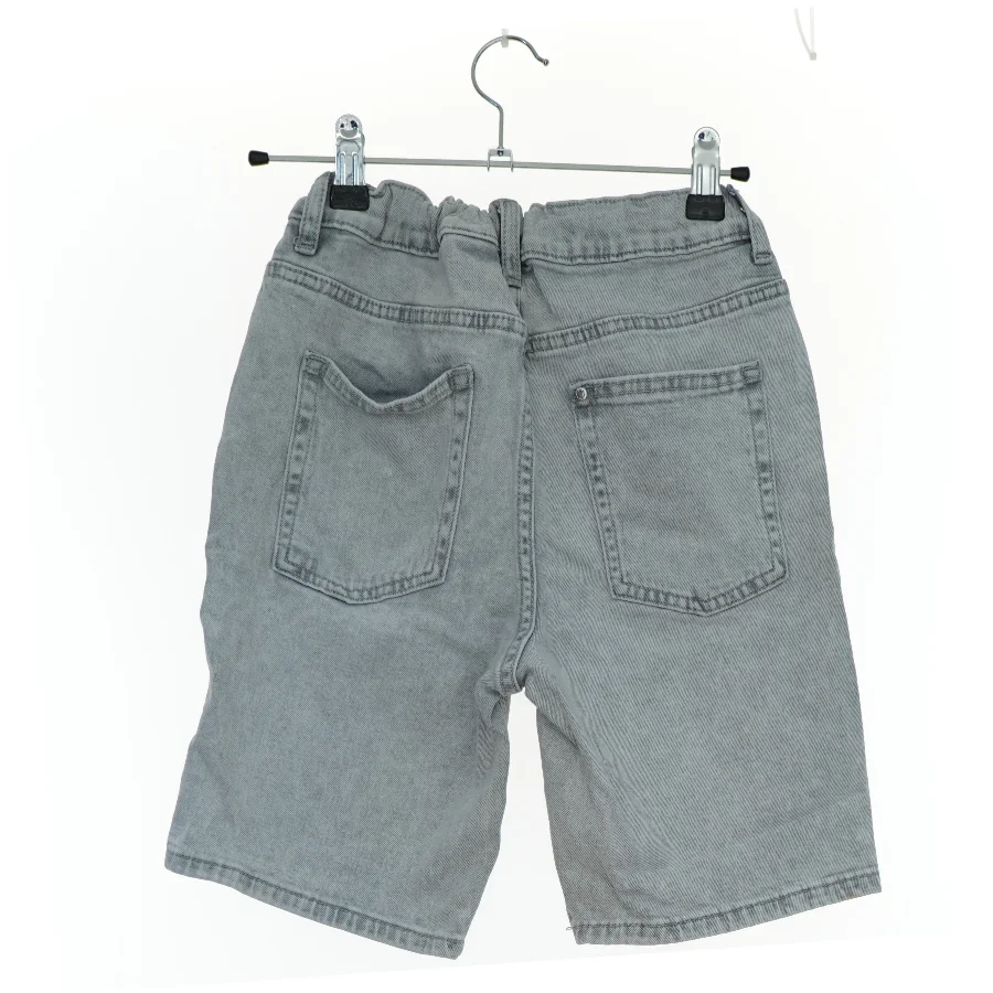 Shorts fra H&M (str. 134 cm)