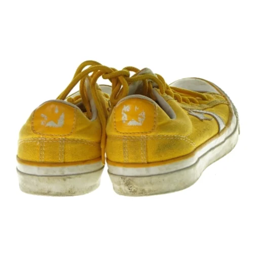 Sneakers fra Converse (str. 38)