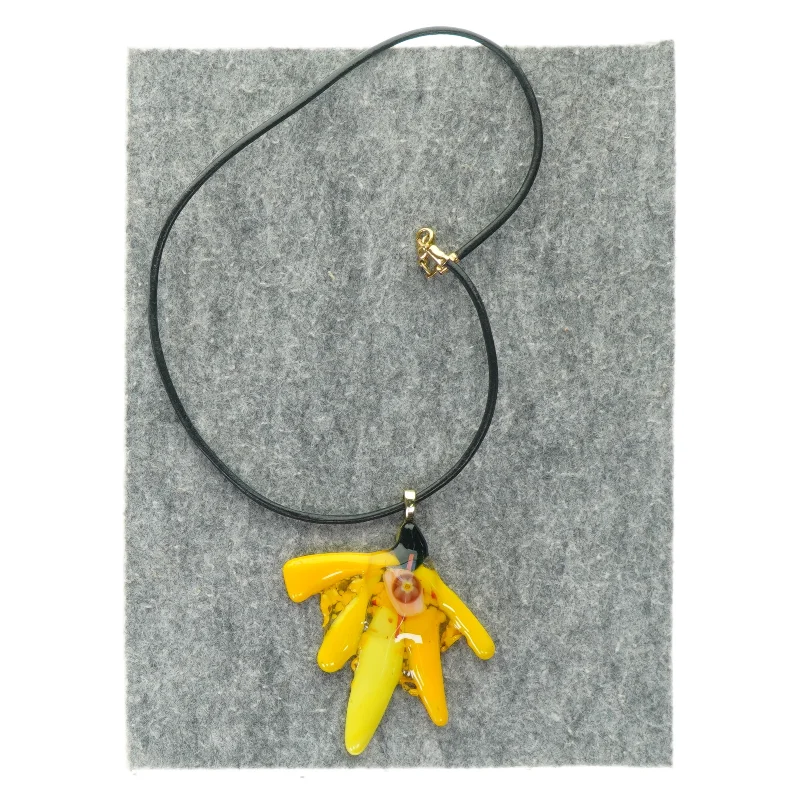 Halskæde (str. 33 x 8cm)