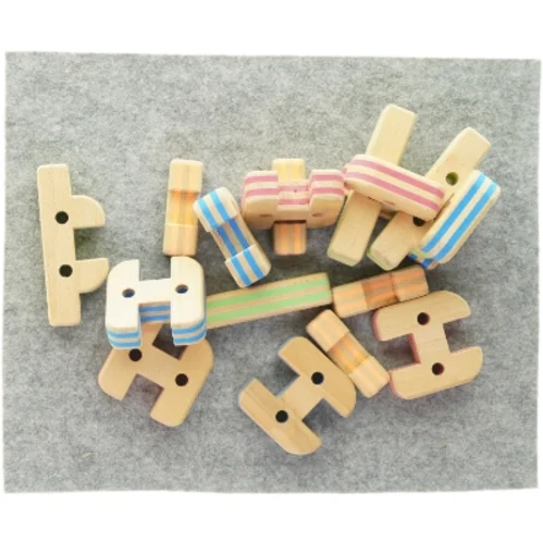 Legetøjs klodser i træ