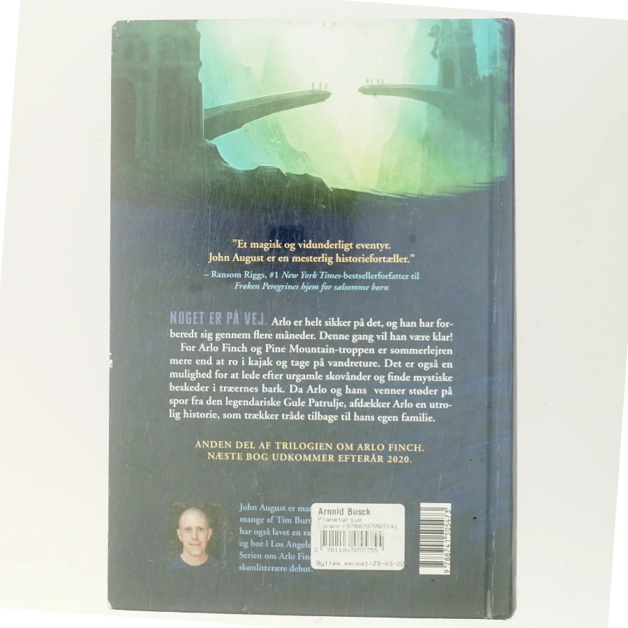 Arlo Finch i fuldmånens sø af John August (Bog)