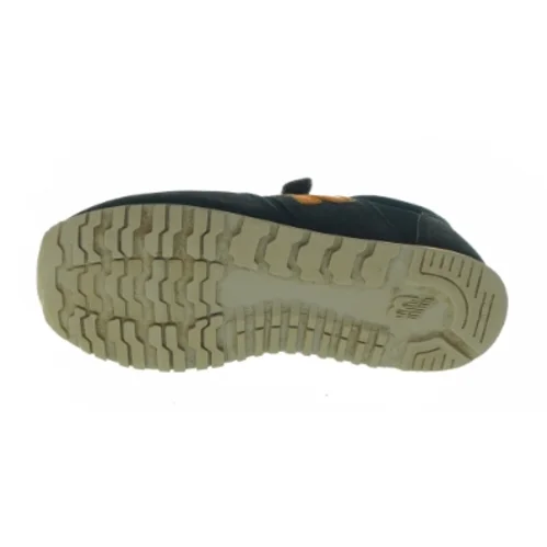 Sneakers med velcro fra New Balance (str. 35)