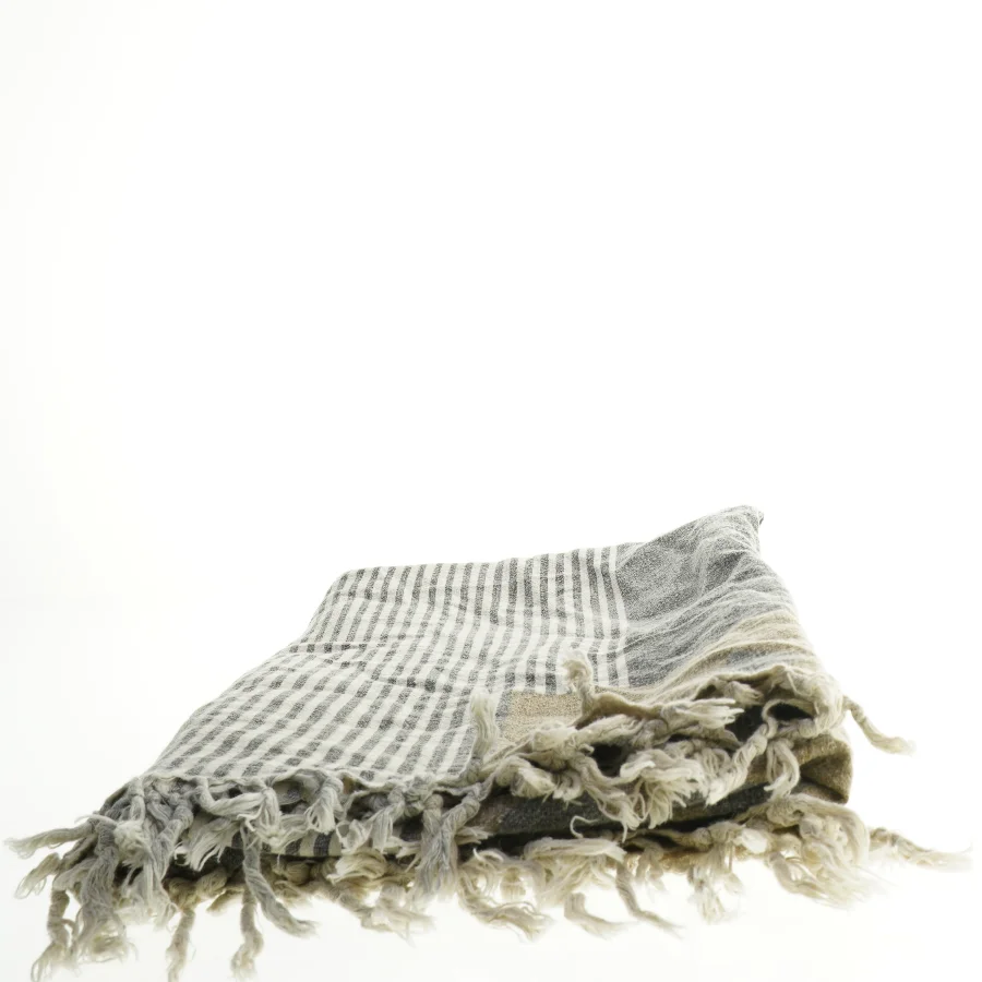 Stribet tæppe fra Noa Noa (str. 110. x, 170 cm)