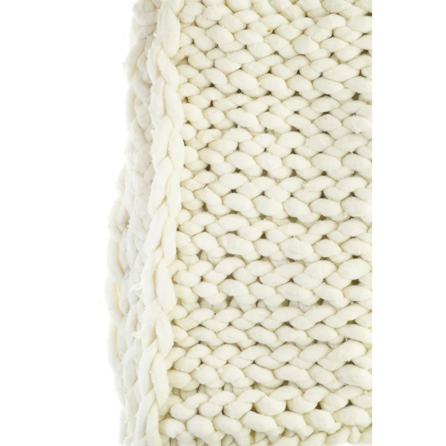 Hvidt strikket tæppe (str. 100 x 160 cm)