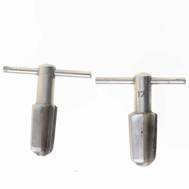 Skruer (str. 5x5 cm)