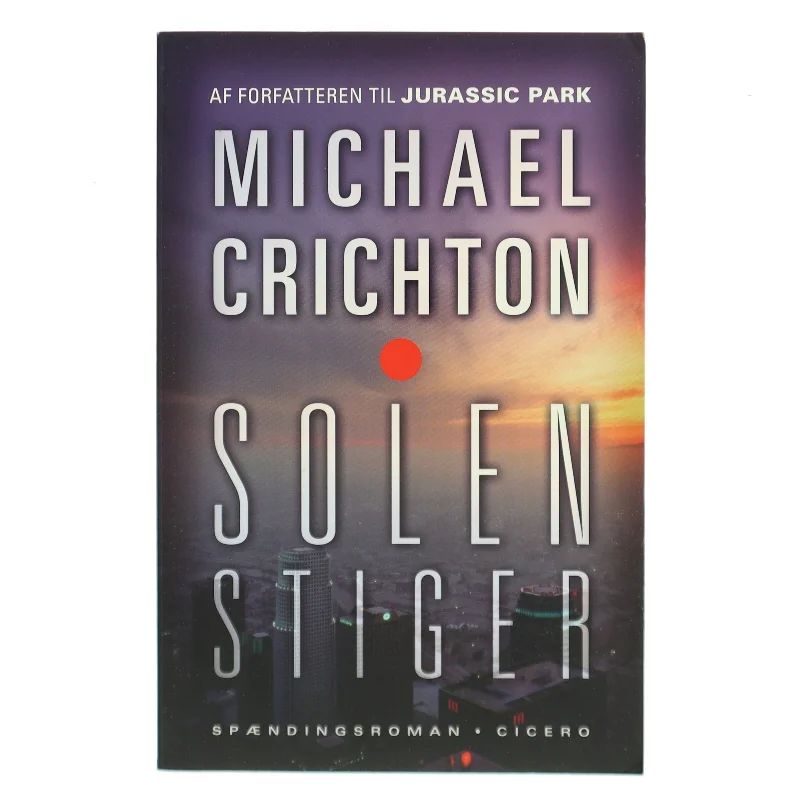 Solen stiger af Michael Crichton (Bog)