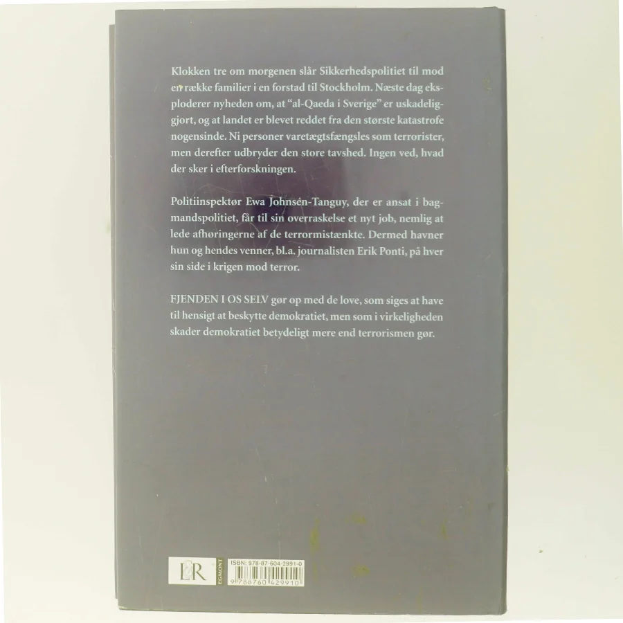 Fjenden i os selv af Jan Guillou (Bog)