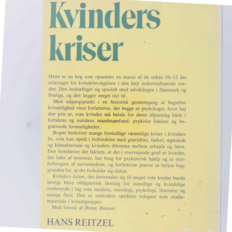 Kvinders kriser bog fra Hans Reitzels Forlag