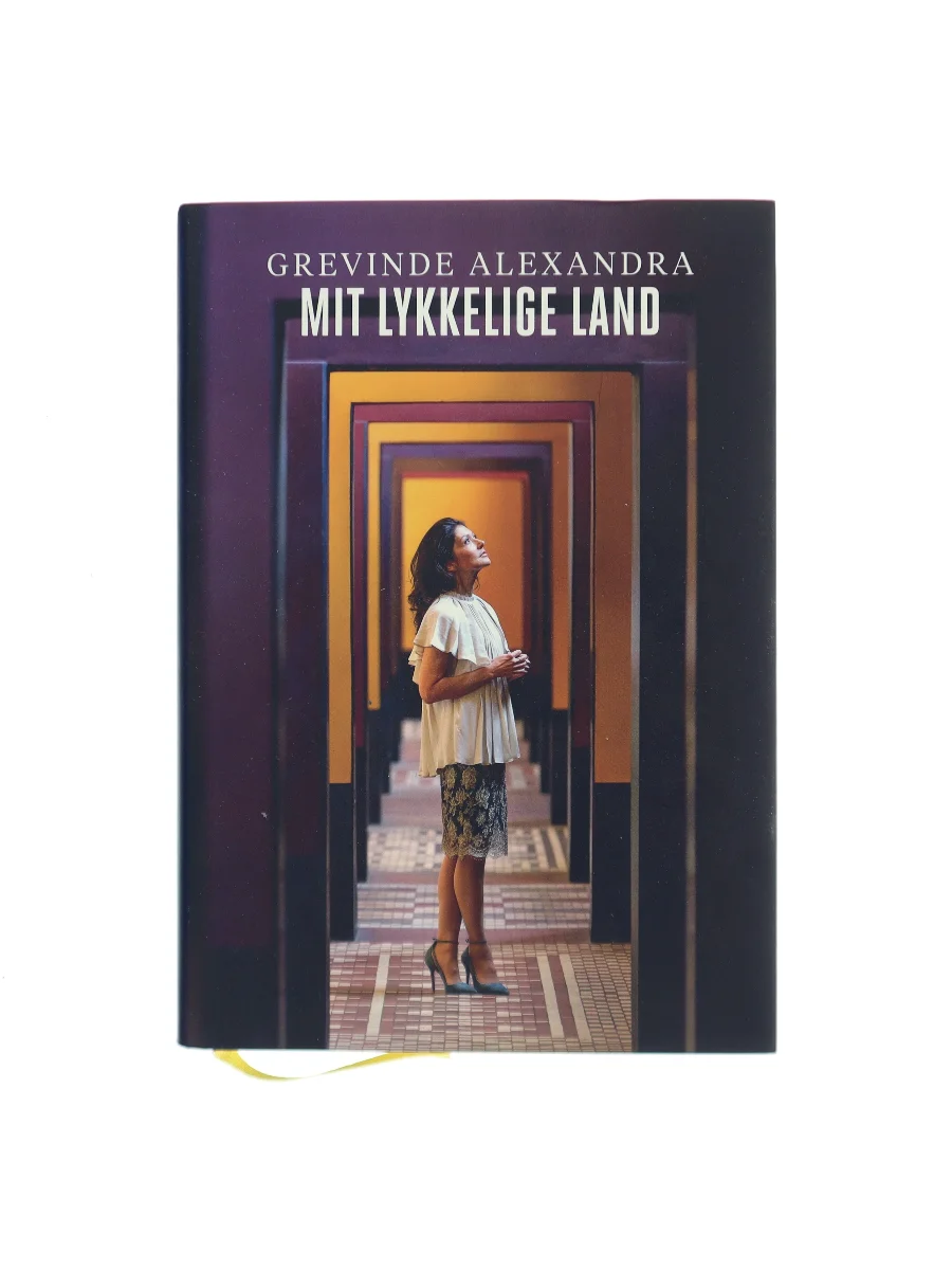Forsiden af Mit lykkelige land af Alexandra