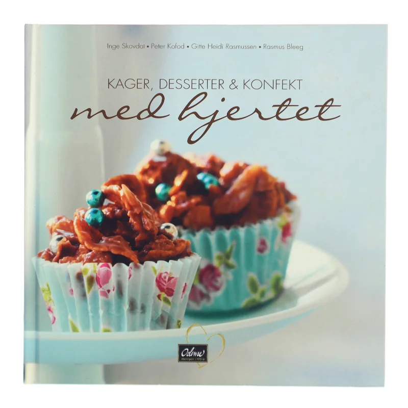 Kager, Desserter & Konfekt med hjertet af Inge Skovdal (Bog)