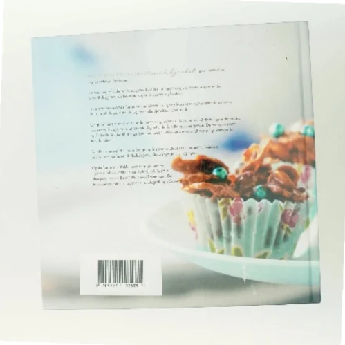 Kager, Desserter & Konfekt med hjertet af Inge Skovdal (Bog)