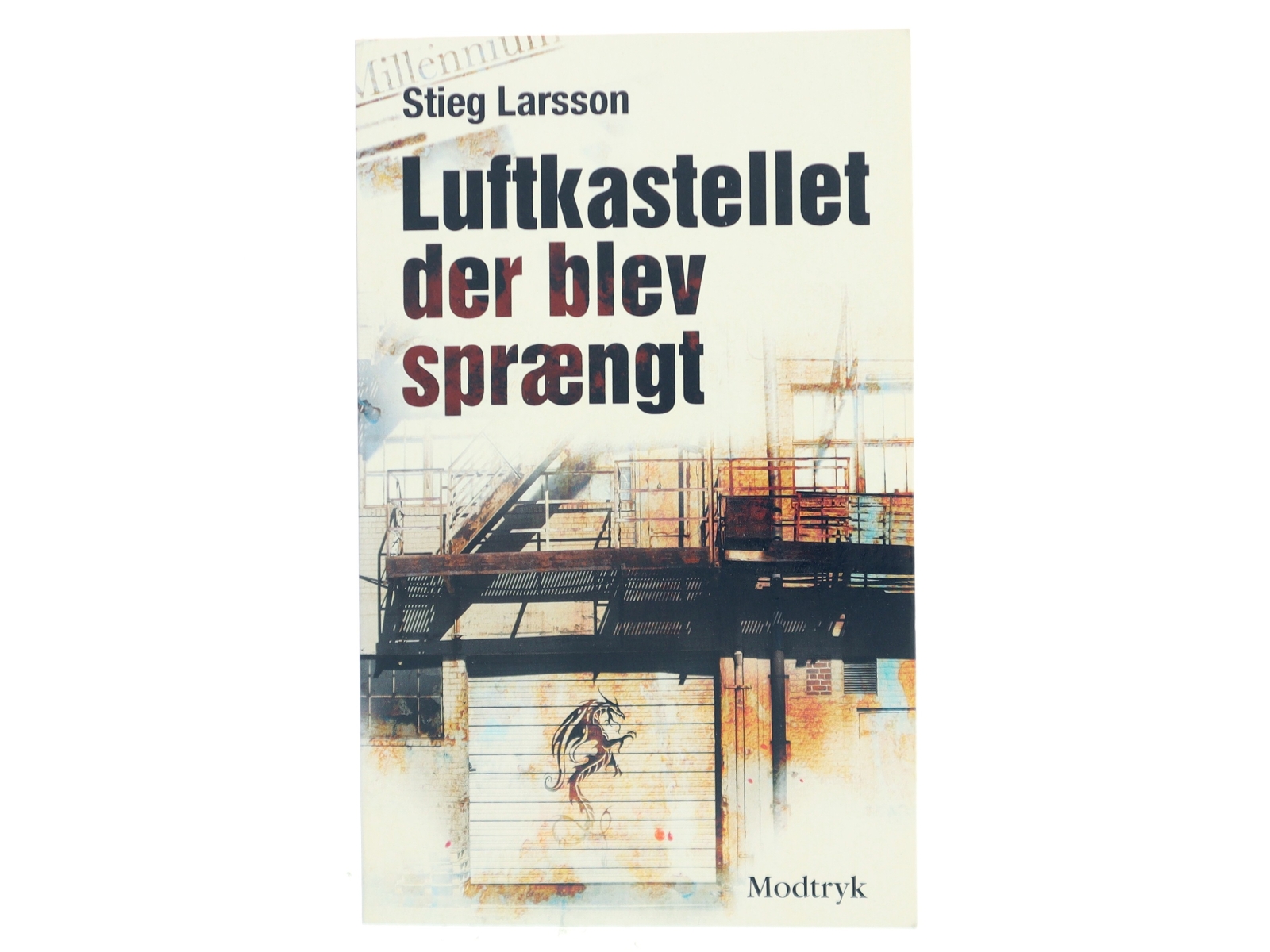 Luftkastellet Der Blev Spraengt (af Stieg Larsson) [Imported] [Paperback] (Danish) (Millennium, 3. Bind) af Stieg Larsson (Bog)