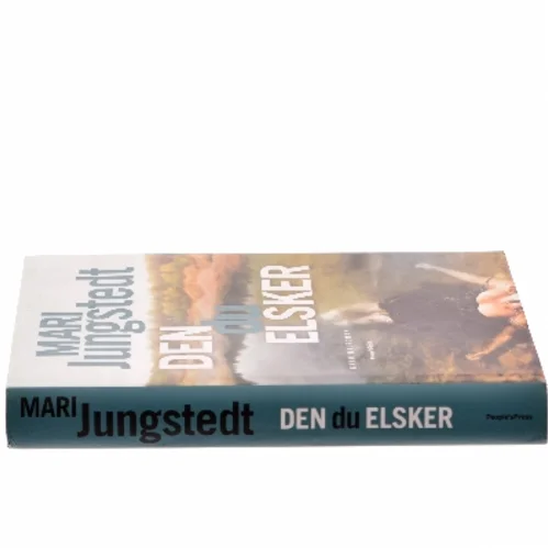Den du elsker : kriminalroman af Mari Jungstedt (Bog)