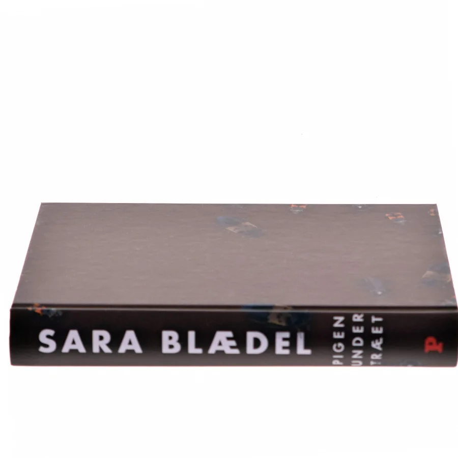 Pigen Under Træet af Sara Blædel (Bog)