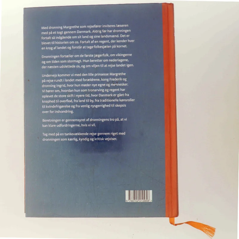 De dybeste rødder : dronningen fortæller om Danmark og danskerne af Thomas Larsen (f. 1964) (Bog)