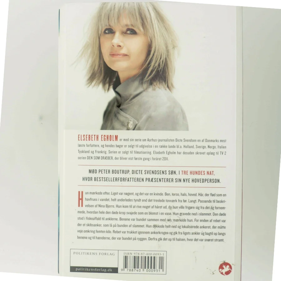 Tre hundes nat af Elsebeth Egholm (Bog) fra Politikens Forlag