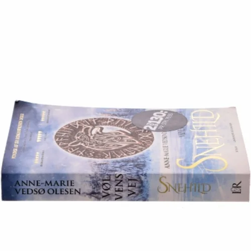 Snehild Roman fra Lindhardt og Ringhof