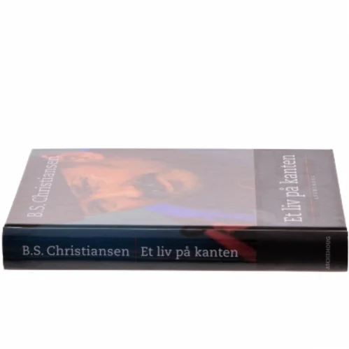 Et liv på kanten (Bog)