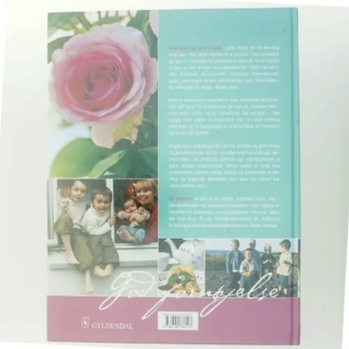 Krudtugler & kanelsnegle af Sif Orellana (Bog)