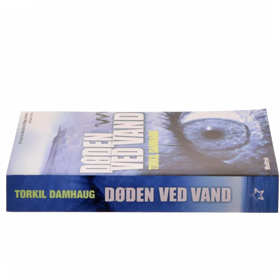 Døden ved vand af Torkil Damhaug (Bog)