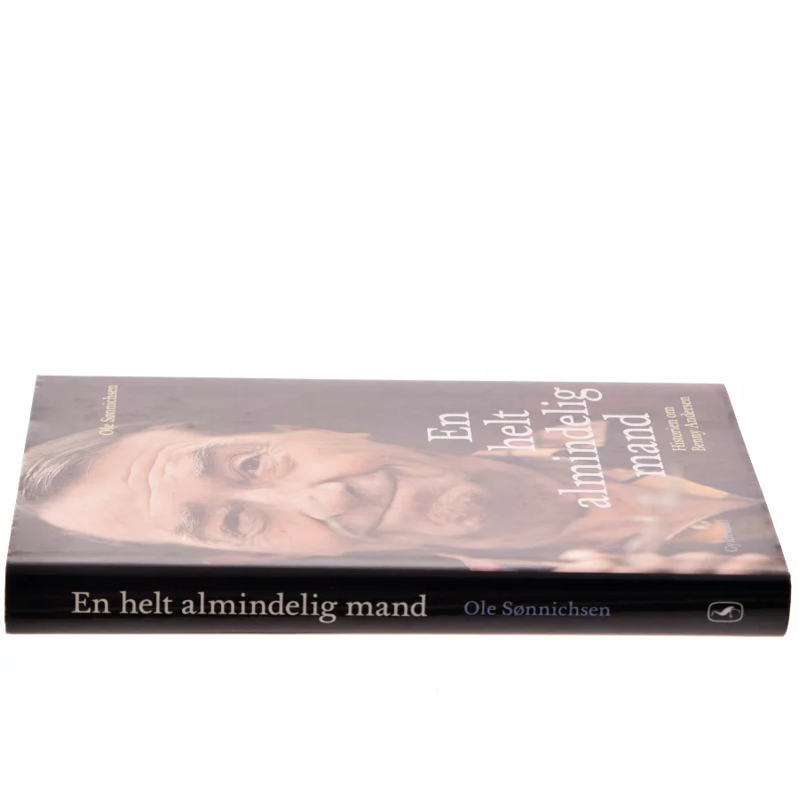 En helt almindelig mand : historien om Benny Andersen af Ole Sønnichsen (Bog)