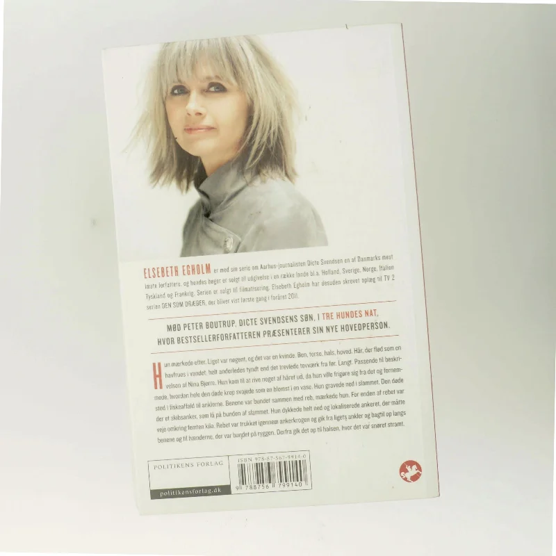 Tre hundes nat af Elsebeth Egholm (Bog)