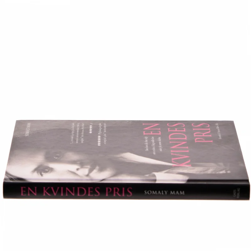 En kvindes pris af Somaly Mam (Bog)