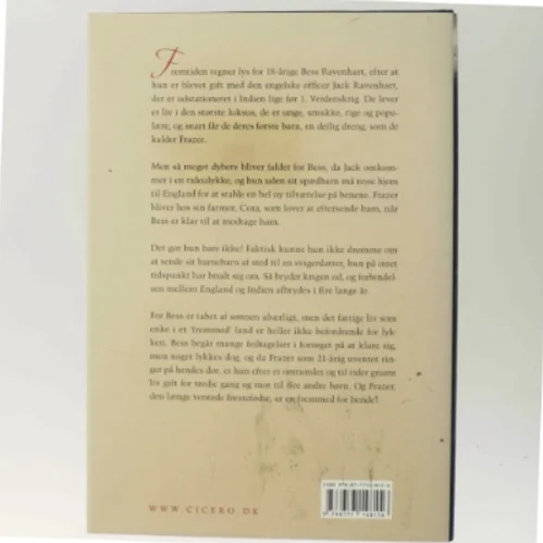 Fodtrin i mørke af Judith Lennox (Bog)