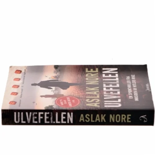 Ulvefellen af Aslak Nore (Bog) fra Aschehoug