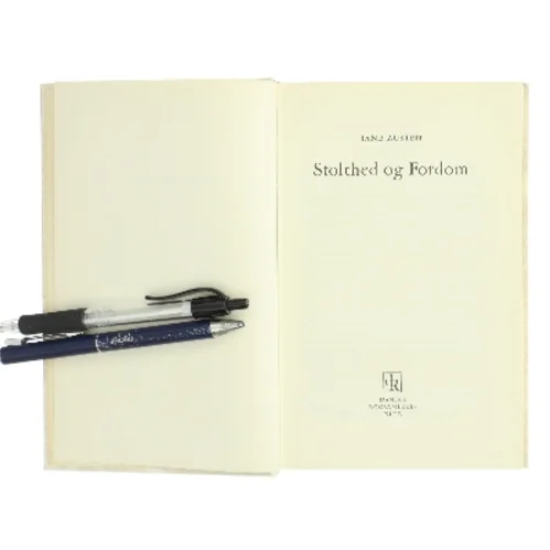 Stolthed og Fordom af Jane Austen (Bog)