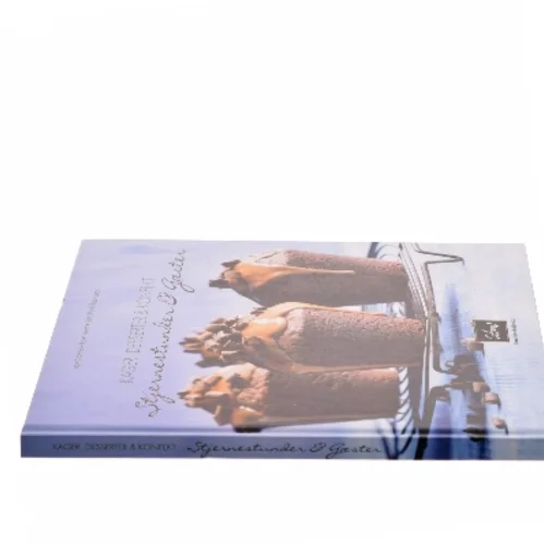 Kager, Desserter & Konfekt - Stjernestunder & Gæster af Inge Skovdal (Bog)