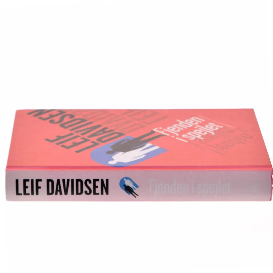 Fjenden i spejlet af Leif Davidsen (Bog)