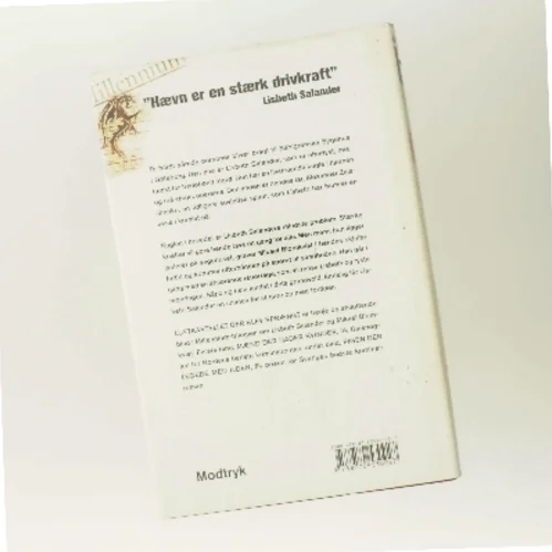 Luftkastelletderblevsprngt Stir up a Hornets' Nest of Girl. Shi Dige Larsen. the Danish Original. Hardcover](chinese Edition) af Stieg Larsson (Bog)