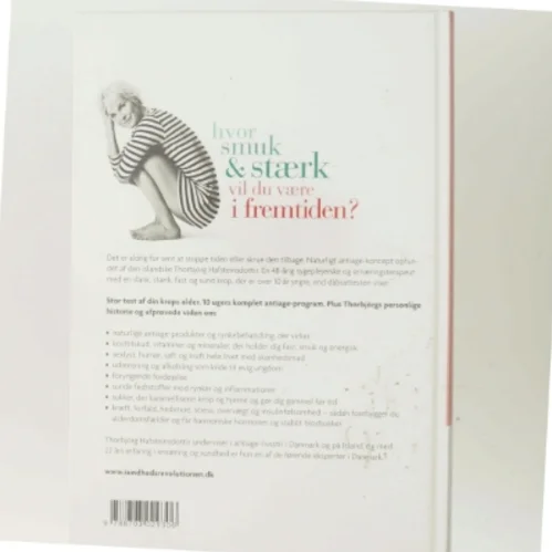 10 år yngre på 10 uger : test din alder og gør noget ved den : antiage-mirakel uden kemi og kniv, sexet for evigt med naturens egne midler (Bog) fra Gyldendals Bogklubber