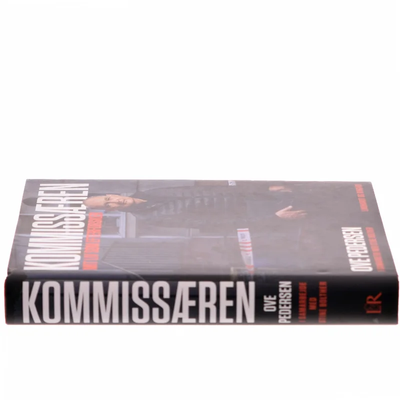 Kommissæren : mit liv som efterforsker af Ove Pedersen (f. 1954-08-22) (Bog)