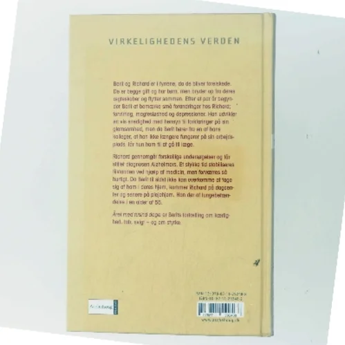 Året med tusind dage af Berit Degnæs (Bog)