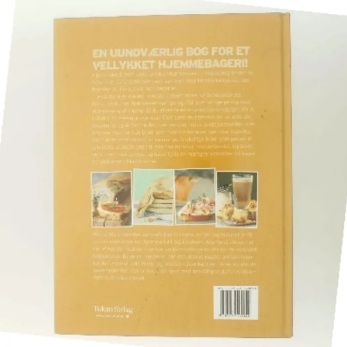 Brød : hjemmebagt brød uden besvær : madbrød, lækkerbiskner og småkager af Sara Bang-Melchior (Bog)