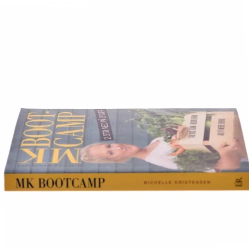 MK bootcamp : 2 str. ned på 9 uger af Michelle Kristensen (Bog)