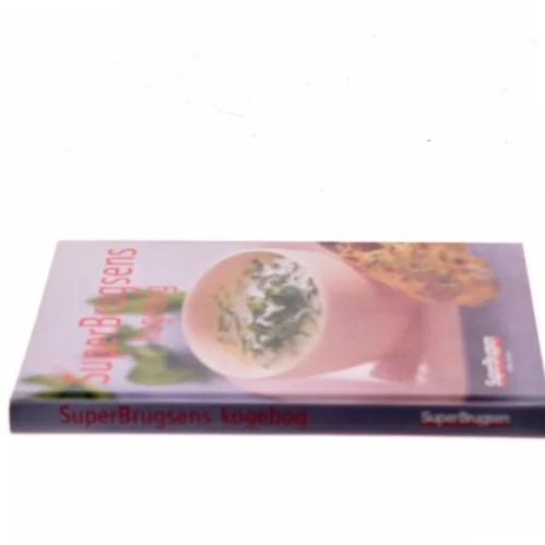 SuperBrugsens kogebog af Maria Larsen (f. 1965-03-30) (Bog)