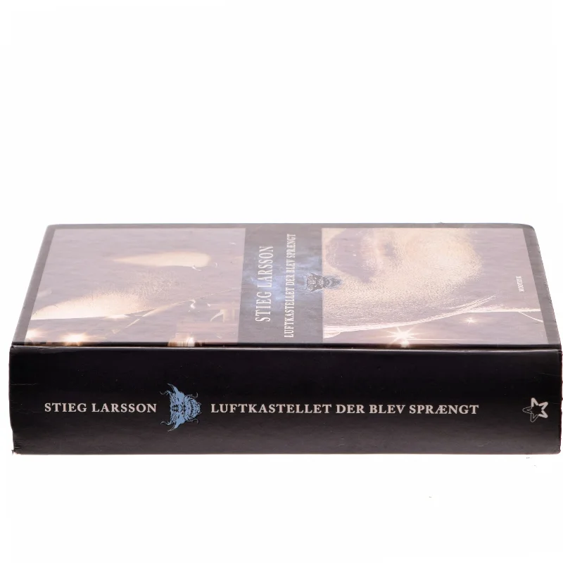 Luftkastellet Der Blev Sprængt (in Danish) (Bog)