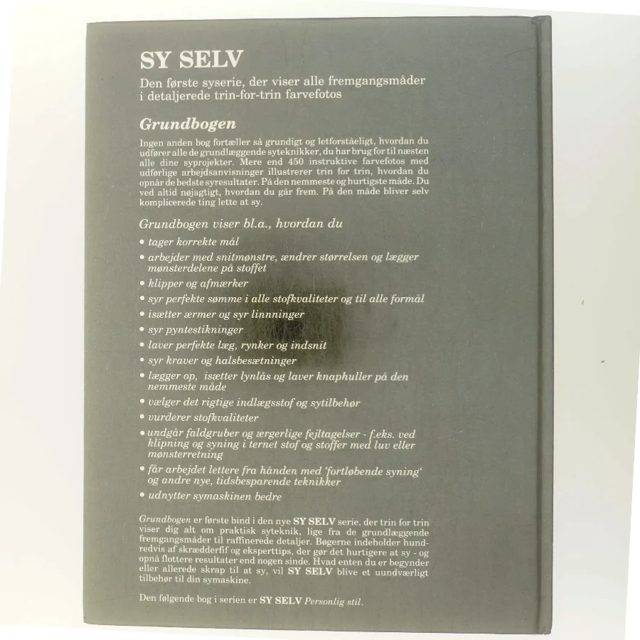 SY SELV af Ukendt (Bog)