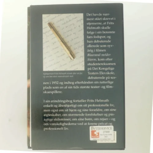 Med Mellemrum af Frits Helmuth (Bog)