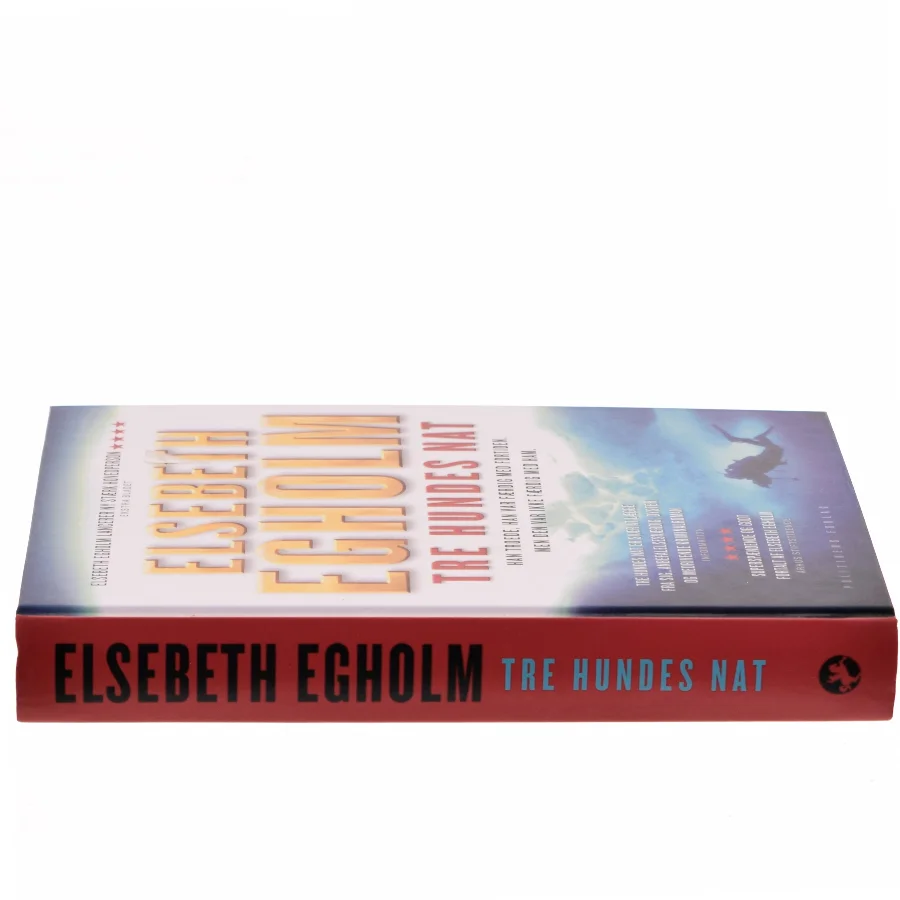Tre hundes nat af Elsebeth Egholm (Bog)