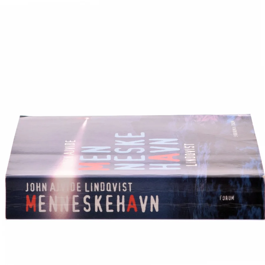 Menneskehavn : roman af John Ajvide Lindqvist (Bog)