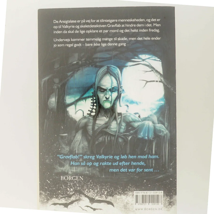 Gravflab Flink - De Ansigtsløse af Derek Landy (Bog)