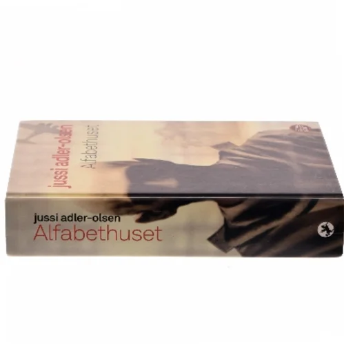 Alfabethuset af Jussi Adler-Olsen (Bog)